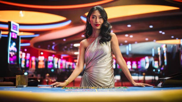 Giao diện Game slot casino e2bet với nhiều lựa chọn trên mobile và desktop